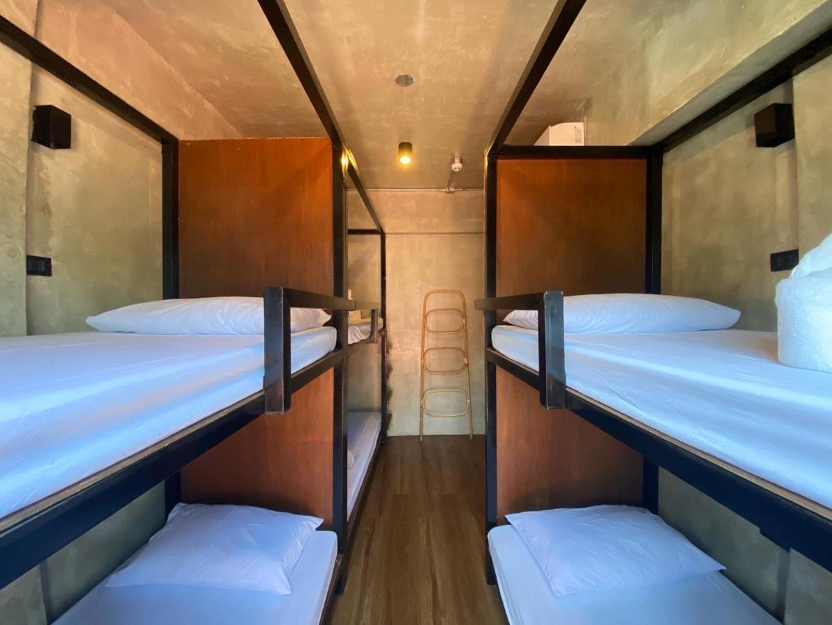 Shorebreak Hostel ซานฮวน ภายนอก รูปภาพ