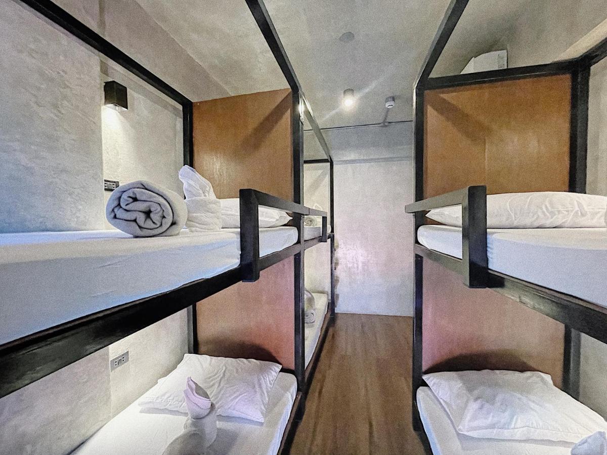Shorebreak Hostel ซานฮวน ภายนอก รูปภาพ